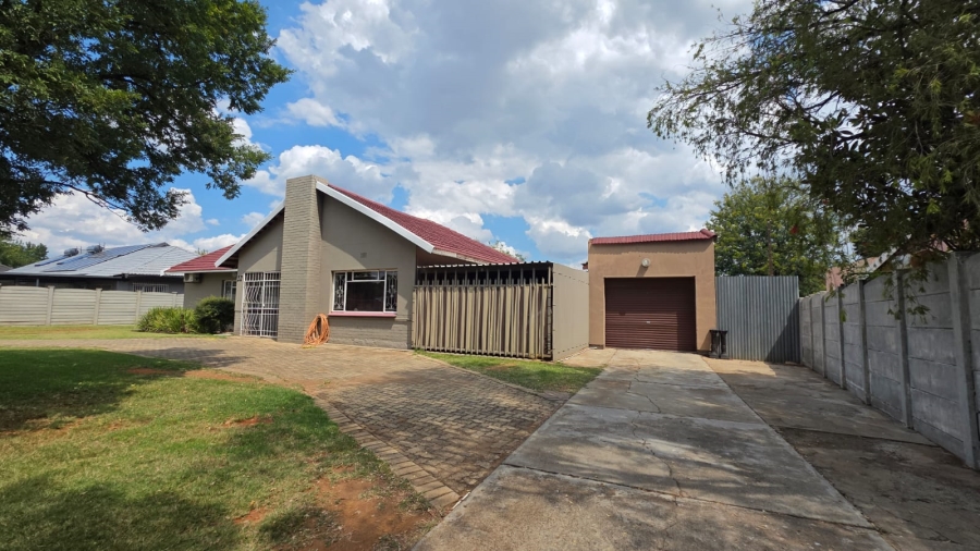3 Bedroom Property for Sale in Wilkeville North West